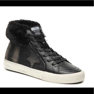 Hightops with fur around ankle